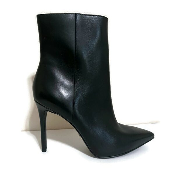 Michael Kors Shoes - Michael Kors Leona High Heeled Ankle Boots 7.5